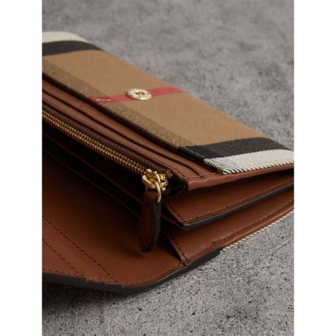 burberry wallet sale canada.